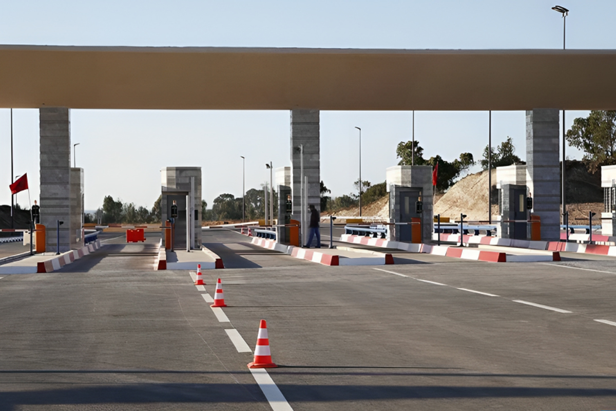 الشركة الوطنية للطرق السيارة تدعو مستعملي الطريق إلى التحلي باليقظة وتوخي الحذر خلال العطلة المدرسية