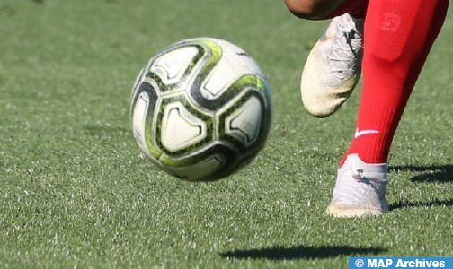 كأس العرش لكرة القدم.. أولمبيك خريبكة يتأهل إلى دور ربع النهائي بعد فوزه على اتحاد تواركة بركلات الترجيح (5-3)