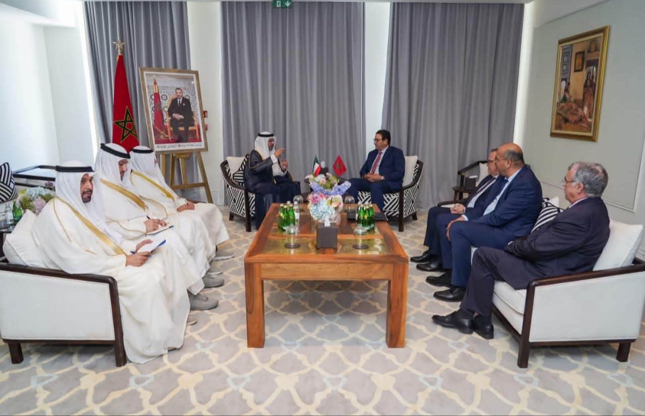 الوزير قيوح يقود تحركا جديدا لتعزيز الحضور الجوي المغربي في الخليج و إحياء خط الكويت