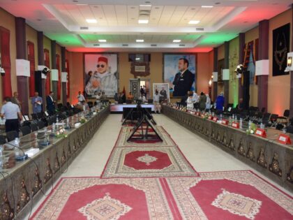 في مشهد غير متوقع بتارودانت.. غياب الأعضاء يسقط دورة مجلس جهة سوس ماسة