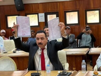 الشافقي يثير جدلًا حول سوق الهواتف بالمشيّدات