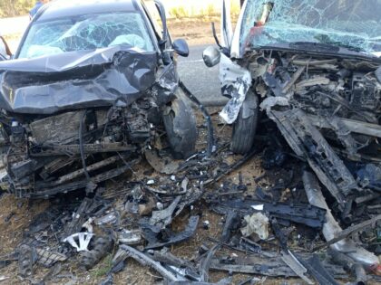 حادثة خطيرة بطريق بني أفضل: إصطدام بين سيارة رباعية الدفع وسيارة أجرة كبيرة يخلف 10 مصابين