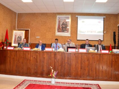 محكمة الاستئناف بالرشيدية تعقد اجتماعها الدوري الثالث لتعزيز التنسيق بين النيابة العامة والشرطة القضائية