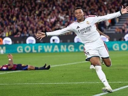 ثنائية مبابي تقود ريال مدريد لفوز مستحق على برشلونة
