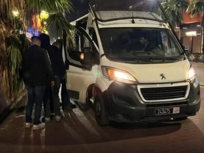 مراكش: حادث مروري مروع في الزرقطوني.. مداهمة مفاجئة لفيلا مهجورة وتوقيف 8 أشخاص بينهم أجانب